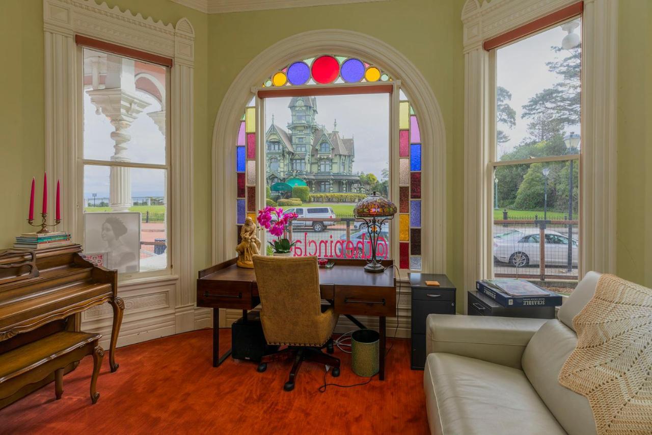 ホテル Pinc Lady Mansion ユーレカ エクステリア 写真